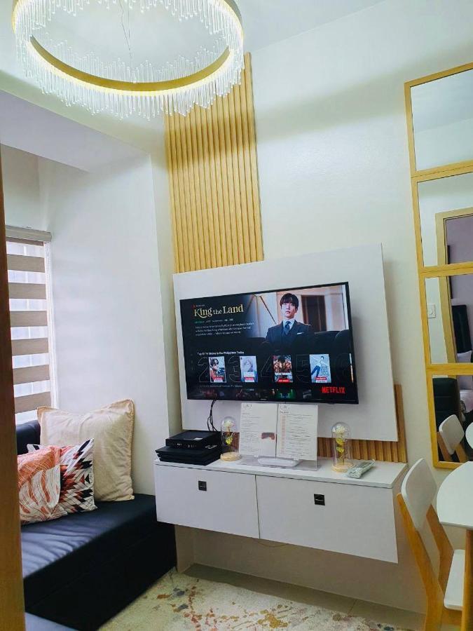 2 Bedroom Condo Vine Residences Quezon City With Pool Wifi Karaoke Board Games Netflix Екстериор снимка