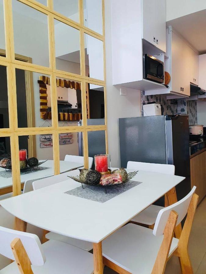2 Bedroom Condo Vine Residences Quezon City With Pool Wifi Karaoke Board Games Netflix Екстериор снимка