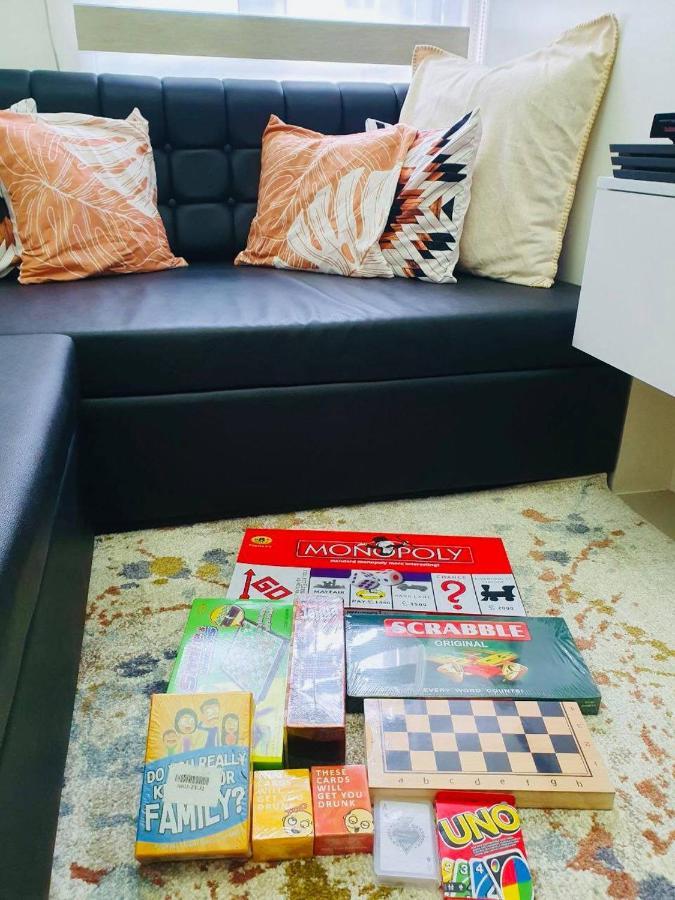 2 Bedroom Condo Vine Residences Quezon City With Pool Wifi Karaoke Board Games Netflix Екстериор снимка